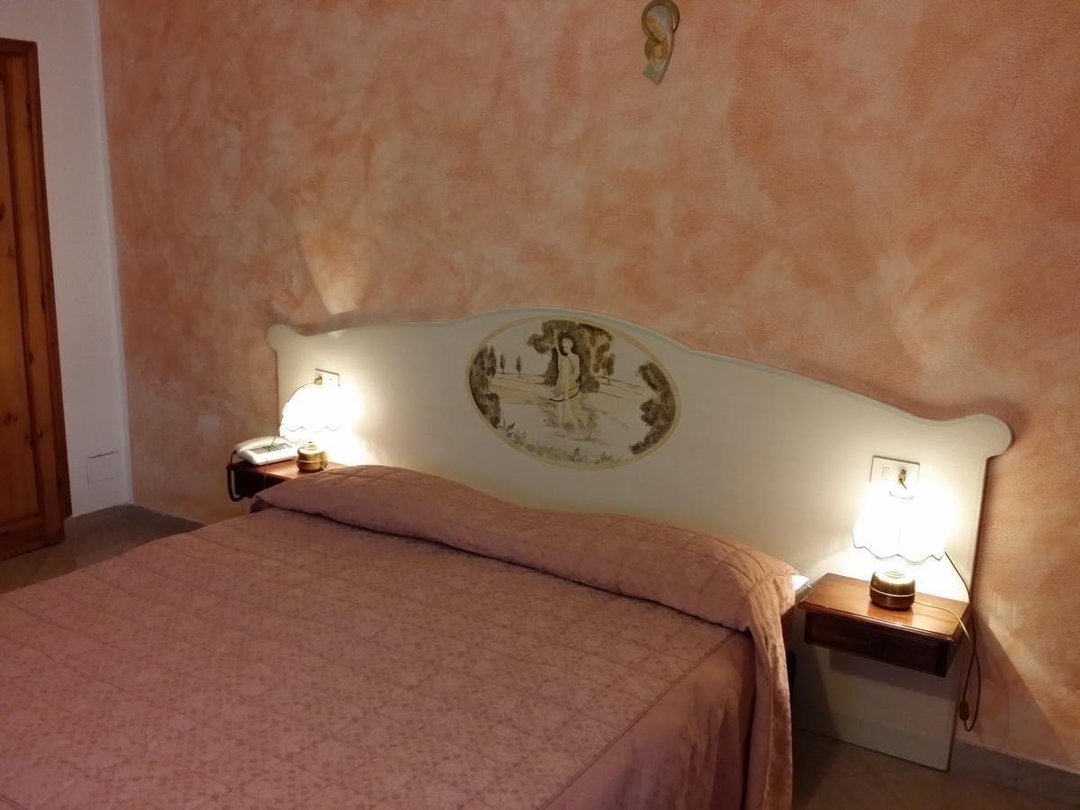 Albergo Diana Cerreto Laghi Phòng bức ảnh